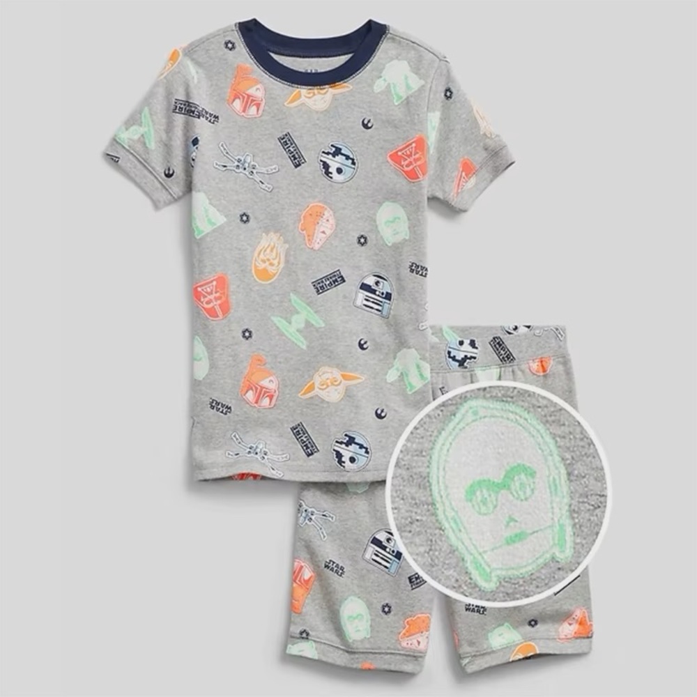 GapKids | Star Wars™ Graphic 100% Organic Cotton PJ Set size 6
